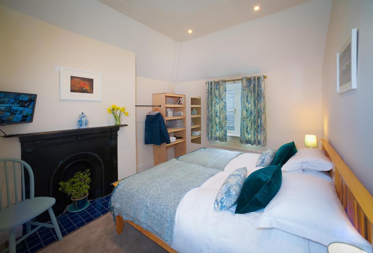 Hotel The Blue Bell Midhurst Habitación foto