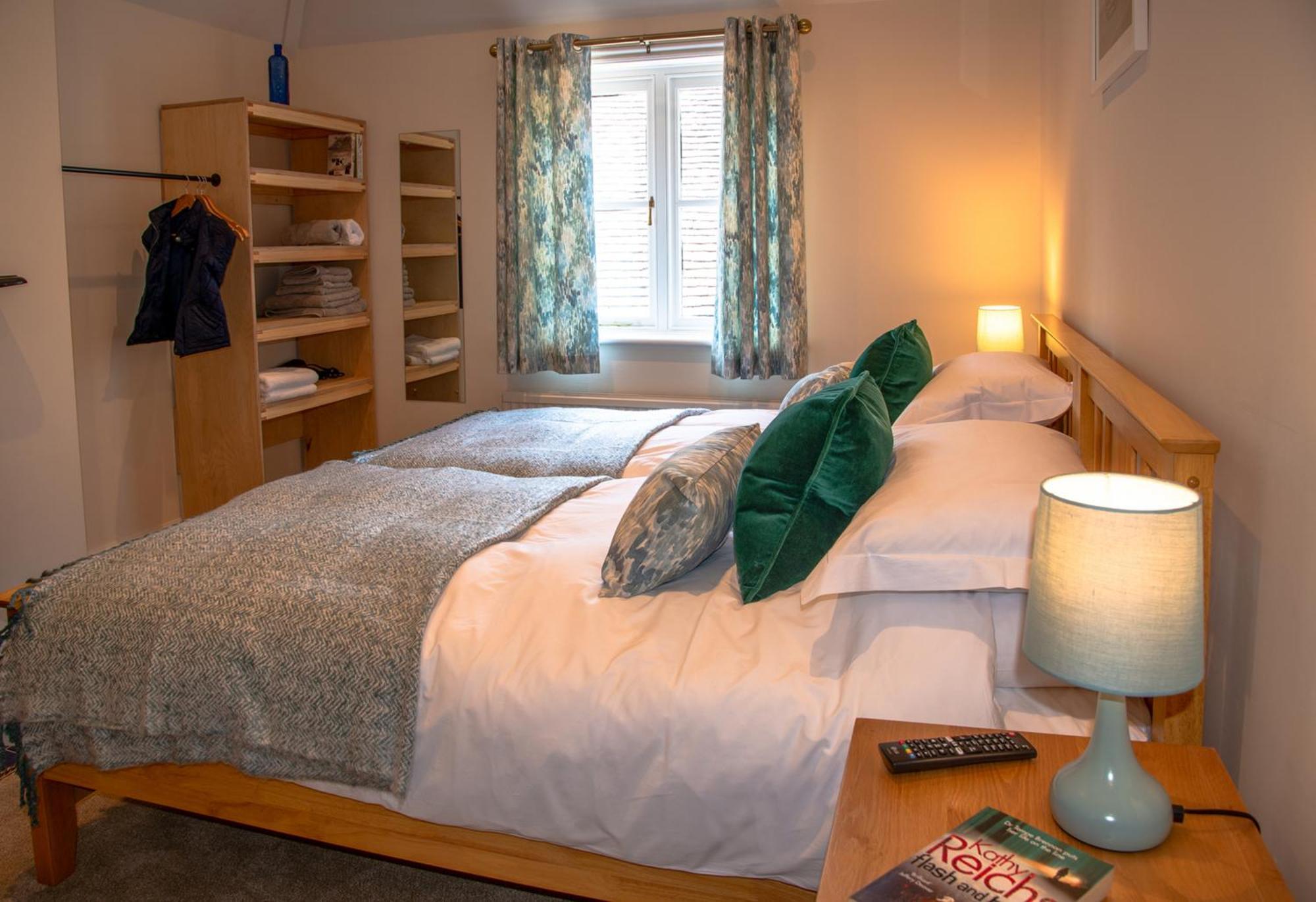 Hotel The Blue Bell Midhurst Habitación foto